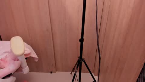 Snapshot of d___darling chatting on 10.31.25 darling online show from 10.31.25