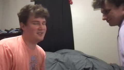 Snapshot of d_dart chatting on 11.07.25 Aeboy12 online show from 11.07.25