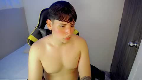 Snapshot of d_moneyy_ chatting on 02.21.26 teddy online show from 02.21.26