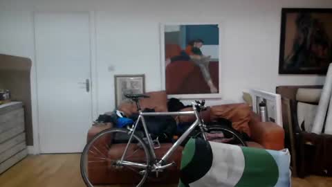 d w londonboy online show from 12.19.24