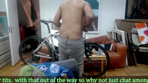 d w londonboy online show from 02.08.25