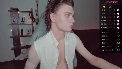 Snapshot of da_scin chatting on 11.06.25 Daren online show from 11.06.25