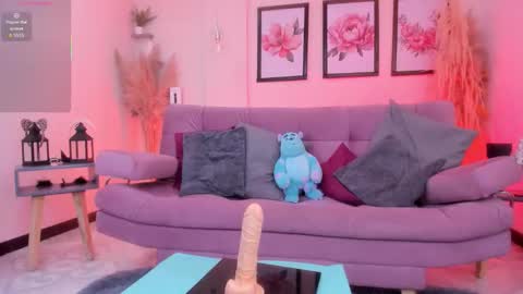 Snapshot of daaniela_moon chatting on 11.07.25 Daniela online show from 11.07.25