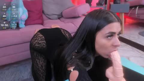 Snapshot of daaniela_moon chatting on 11.09.25 Daniela online show from 11.09.25