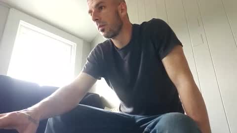 Snapshot of daddo1477 chatting on 04.12.26 daddo1477 online show from 04.12.26
