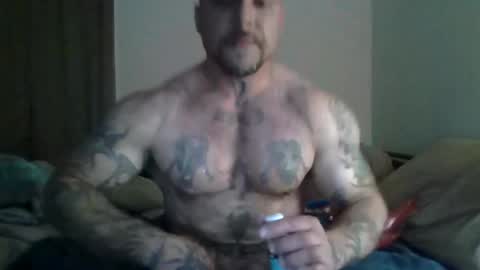 Snapshot of daddy640295 chatting on 06.13.26 daddy640295 online show from 06.13.26