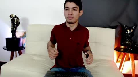 Snapshot of daddy_juancho82 chatting on 06.02.26 juancho online show from 06.02.26