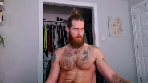 Snapshot of daddyafterdark1 chatting on 06.16.26 daddyafterdark1 online show from 06.16.26