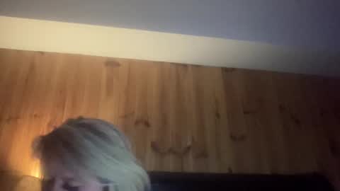 married couple smoking sucking and partying online show from 12.23.24