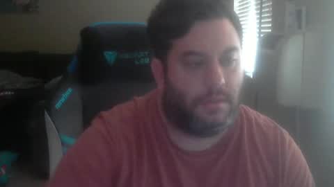 Snapshot of daddybody4u chatting on 02.03.25 daddybody4u online show from 02.03.25