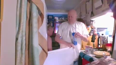 Snapshot of daddycubbyhubby chatting on 11.10.25 Daddy online show from 11.10.25