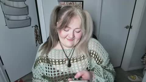 Goddess Gaia online show from 12.11.24