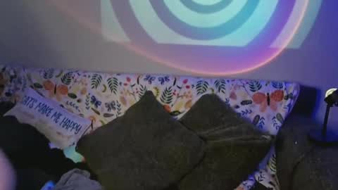 Goddess Gaia online show from 02.06.25