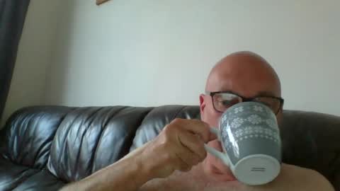 Snapshot of daddyhere4uall8 chatting on 08.05.26 daddyhere4uall8 online show from 08.05.26