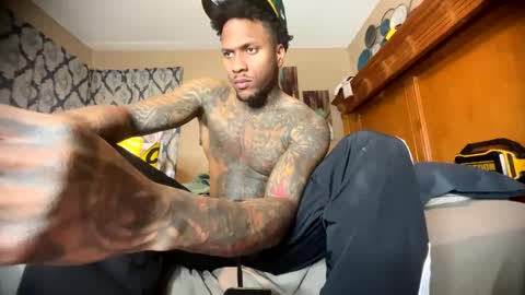 sexy tatted king bbc online show from 11.03.25