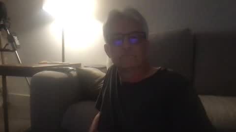 Snapshot of daddymike92883_1 chatting on 02.04.25 daddymike92883_1 online show from 02.04.25