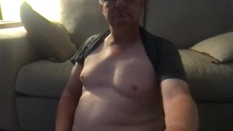 Snapshot of daddymike92883_1 chatting on 03.12.25 daddymike92883_1 online show from 03.12.25