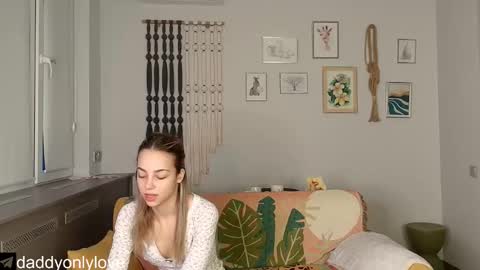 Zoe online show from 10.28.25