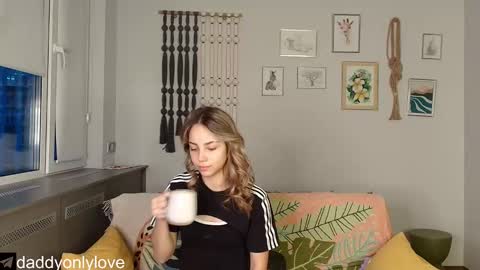 Zoe online show from 11.06.25