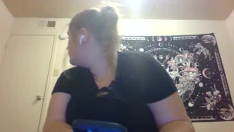 daddysbaby2025 online show from 11.18.25