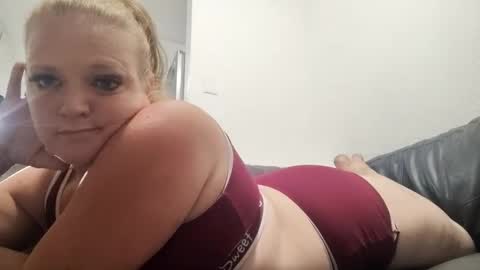 Snapshot of daddysbrat1990 chatting on 02.23.25 SPhR3 FLs online show from 02.23.25