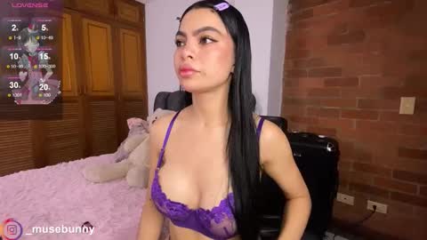 Sophie online show from 12.05.25