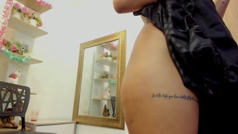 Lesly online show from 12.04.24