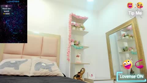 Lesly online show from 01.05.25