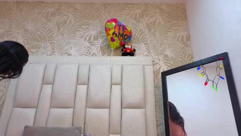 Snapshot of daffnelewis chatting on 02.03.26 daffnelewis online show from 02.03.26