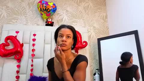 Snapshot of daffnelewis chatting on 02.20.26 daffnelewis online show from 02.20.26