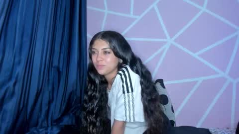 dafna lorens  online show from 12.22.25