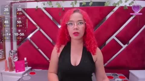 dafne__fire online show from 11.19.25