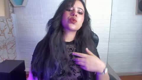 Dafne online show from 09.18.25
