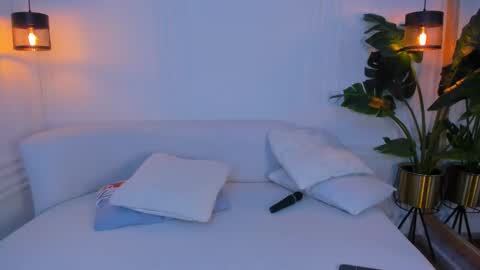 dafne_hillss online show from 10.01.25