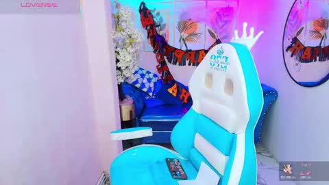 dafne huges online show from 11.02.25