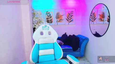 dafne huges online show from 11.03.25