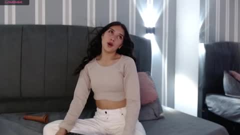 dafnee_e online show from 02.09.25