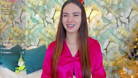 Dafne  online show from 12.26.24