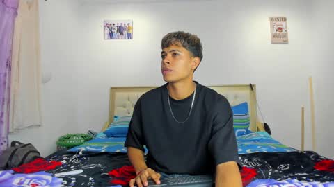 dafnezahiraa  online show from 01.05.25