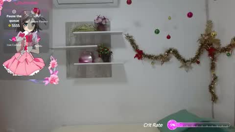 Snapshot of dafnnee_ross chatting on 01.08.25 DAFNNE online show from 01.08.25