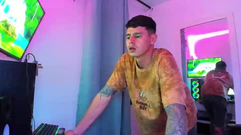 my name is Jhon and I live in colombia online show from 10.04.25