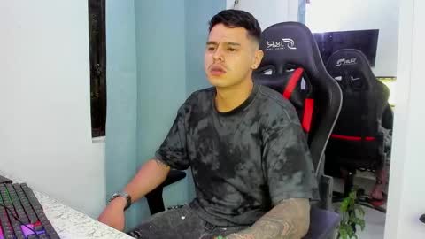 my name is Jhon and I live in colombia online show from 10.19.25