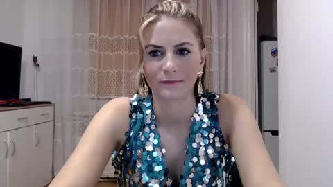 Dagmarie online show from 12.23.24