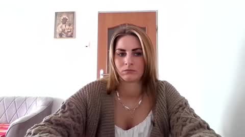 Dagmarie online show from 02.12.25