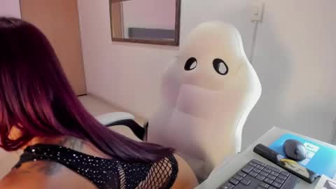 Snapshot of dahara__ chatting on 05.09.26 dahara__ online show from 05.09.26