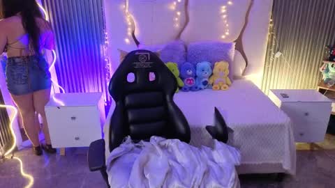 dahia  online show from 04.05.26