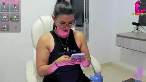 Snapshot of dahian_carter chatting on 11.03.25 Dahian online show from 11.03.25