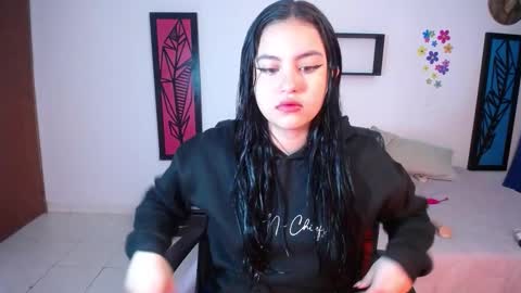 Dahiana online show from 02.15.25