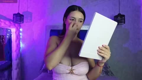 Snapshot of dahiana_williamss chatting on 10.05.25 Dahiana online show from 10.05.25