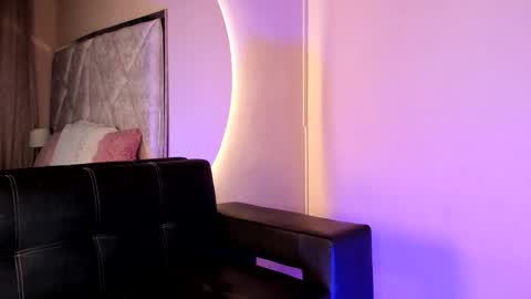 Dahian Fox online show from 09.10.25